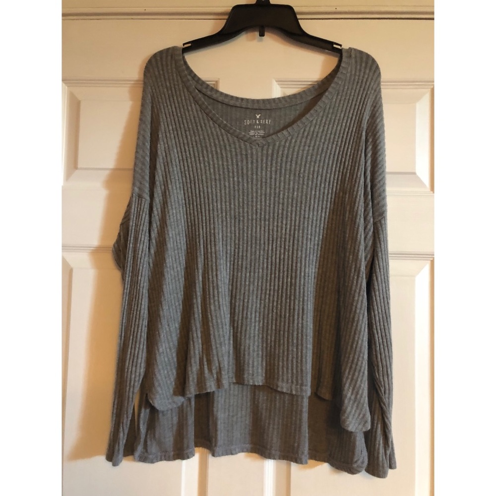 American Eagle soft and sexy top